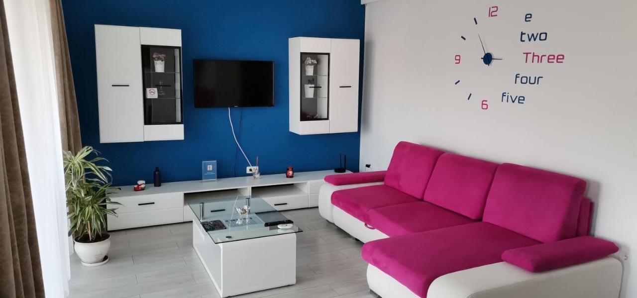 Coresi Deluxe Apartment Brasov Bagian luar foto