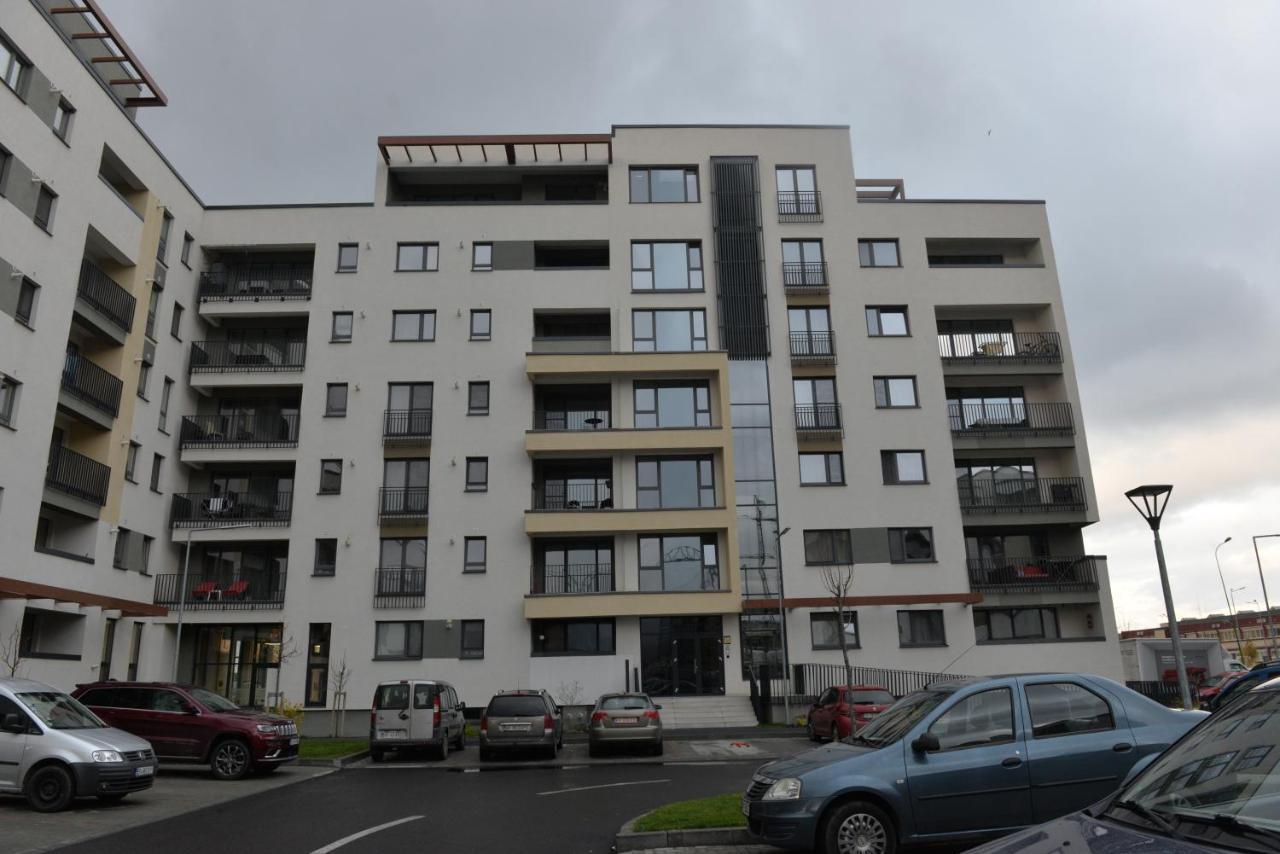 Coresi Deluxe Apartment Brasov Bagian luar foto